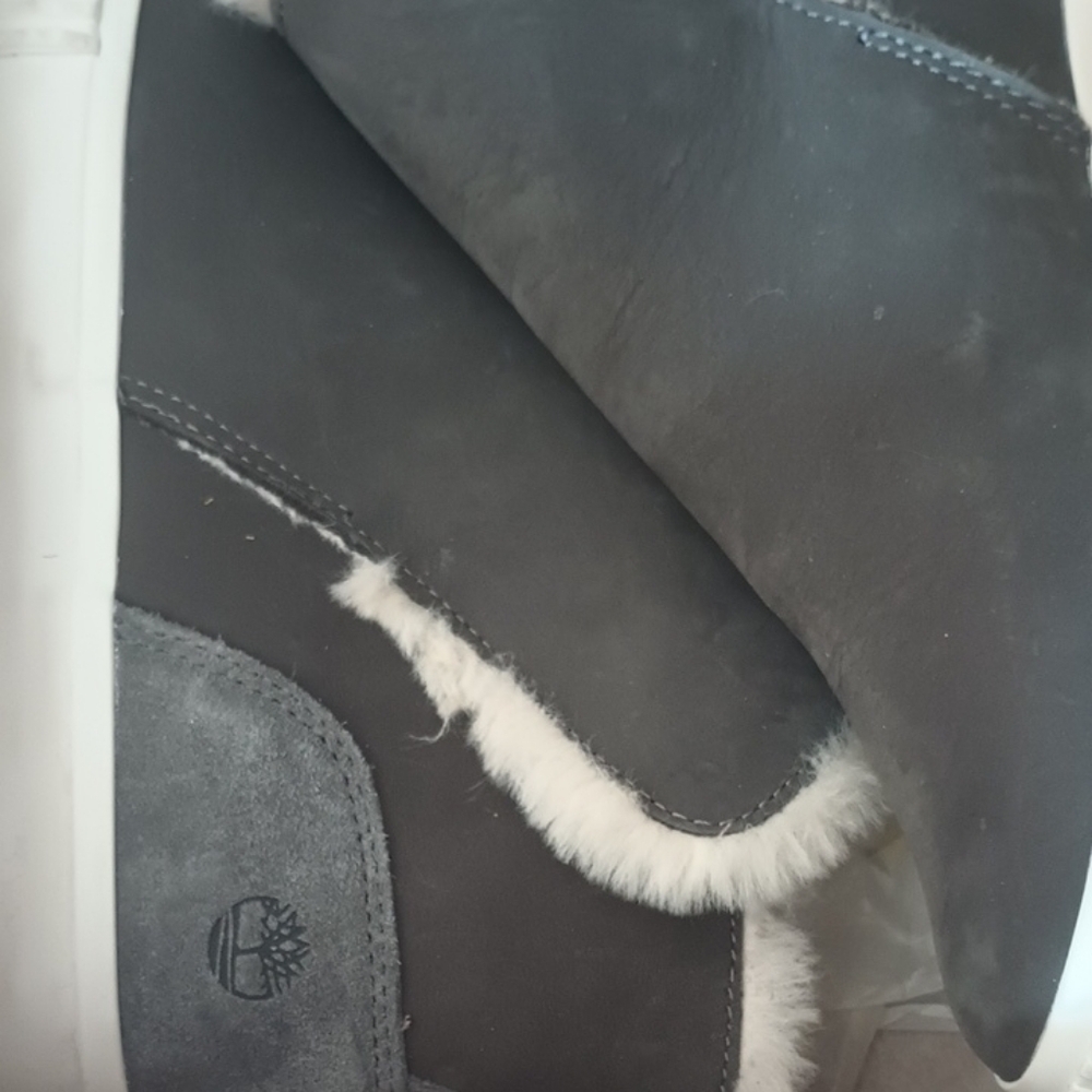 Timberland Charcoal Suede Boots with Cream Fur